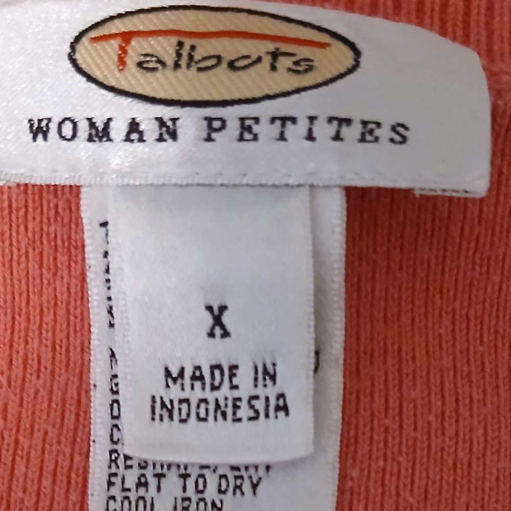 Bundle Of 4 Talbots SS Sweaters - Picture 7 of 8